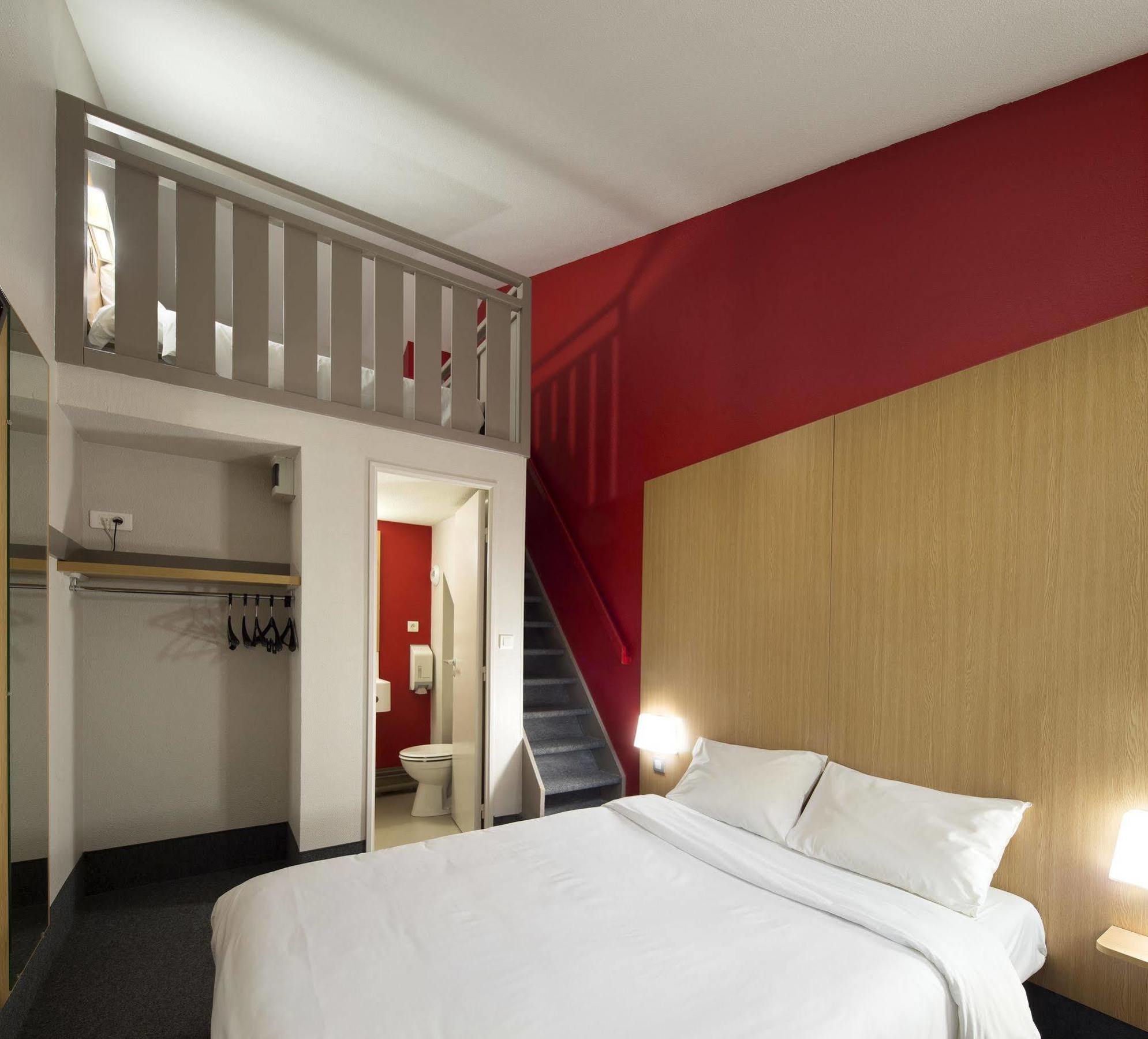 Hotel Nord Douarnenez 2*
